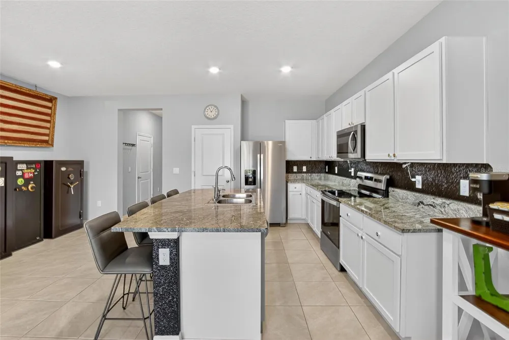 5055 CAPTAIN DAVIS DRIVE Wimauma, FL 33598