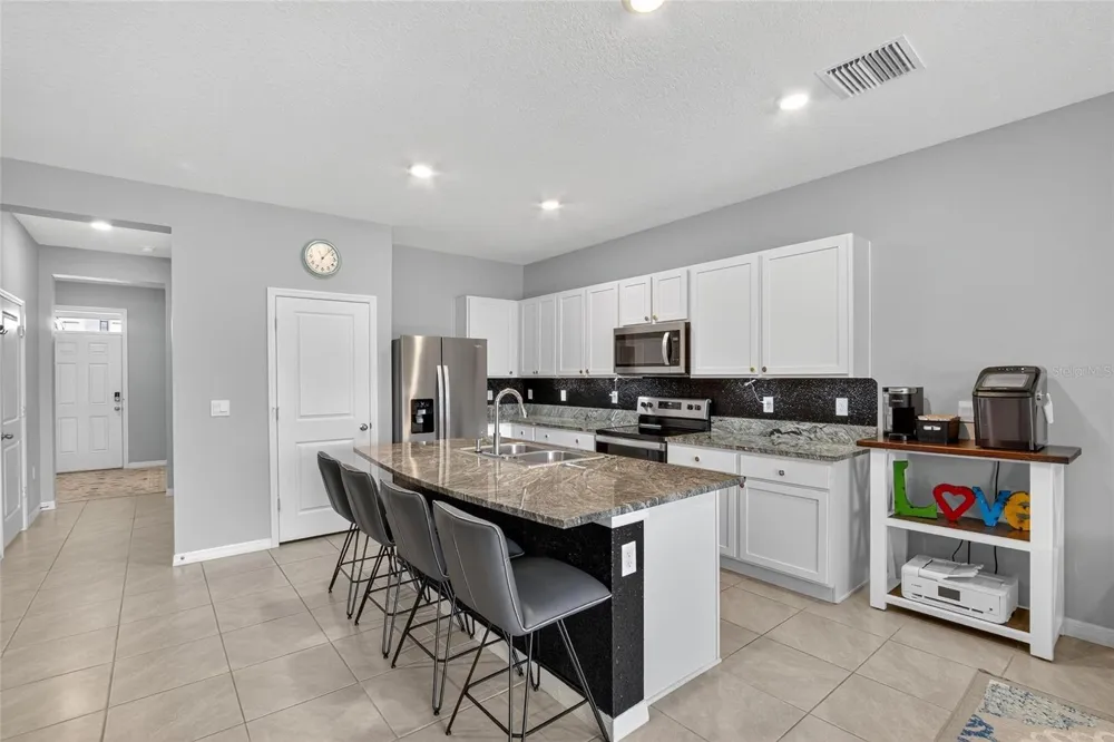 5055 CAPTAIN DAVIS DRIVE Wimauma, FL 33598