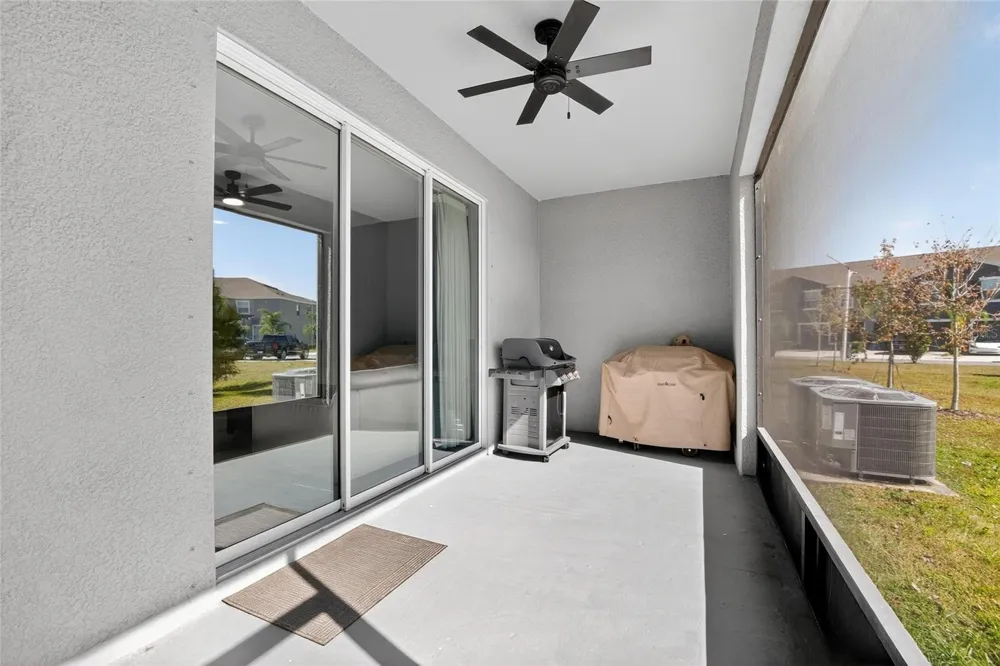 5055 CAPTAIN DAVIS DRIVE Wimauma, FL 33598