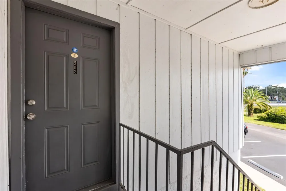 1000 S SEMORAN BOULEVARD #302 Winter Park, FL 32792