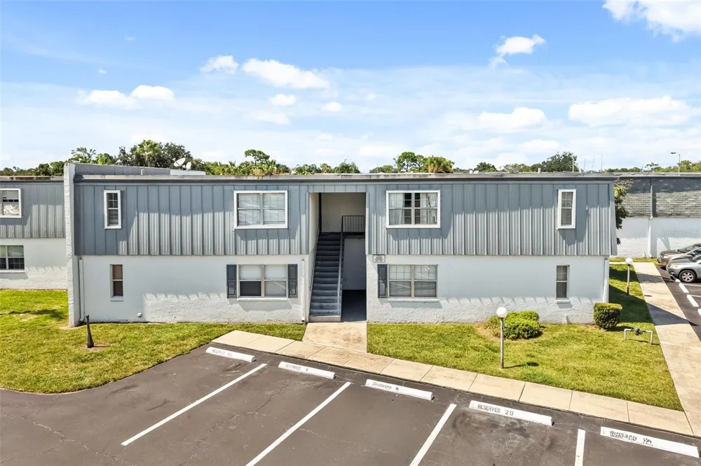 1000 S SEMORAN BOULEVARD #302 Winter Park, FL 32792