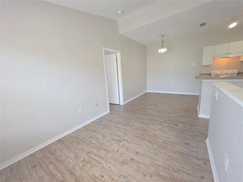 852 GRAND REGENCY POINT #202 Altamonte Springs, FL 32714