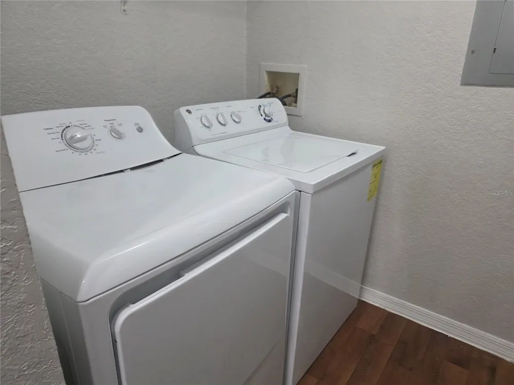 852 GRAND REGENCY POINT #202 Altamonte Springs, FL 32714
