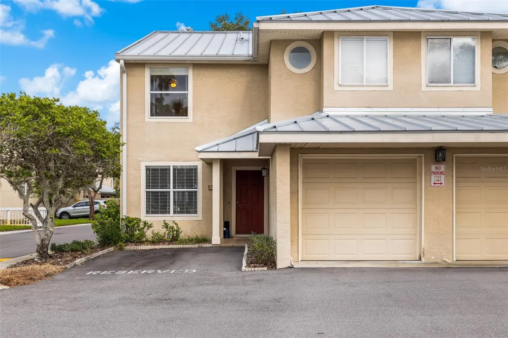 13007 LORNA PLACE Tampa, FL 33618