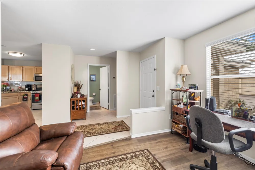 13007 LORNA PLACE Tampa, FL 33618