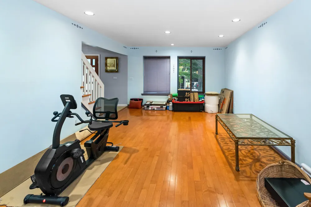29822 Deer Run Farmington Hills, MI 48331