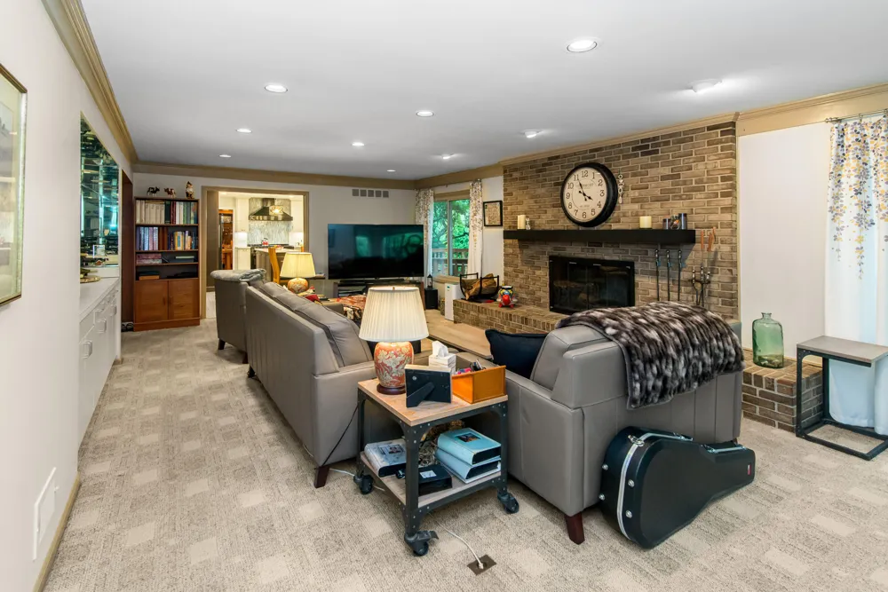 29822 Deer Run Farmington Hills, MI 48331