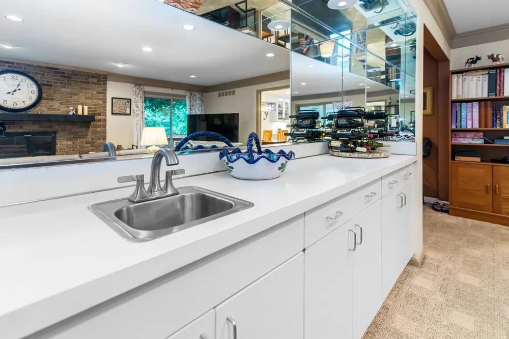 29822 Deer Run Farmington Hills, MI 48331