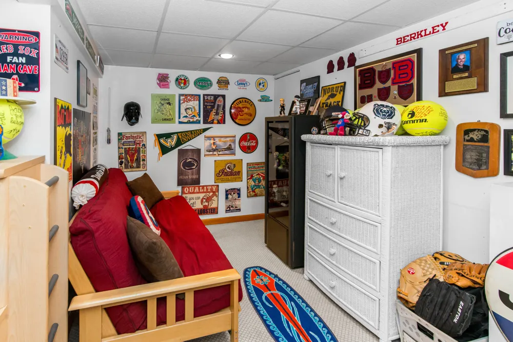 29822 Deer Run Farmington Hills, MI 48331
