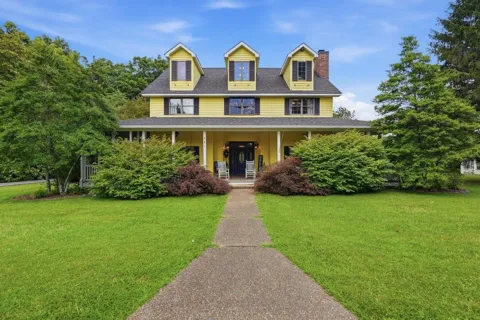 281 Red Williams Rd