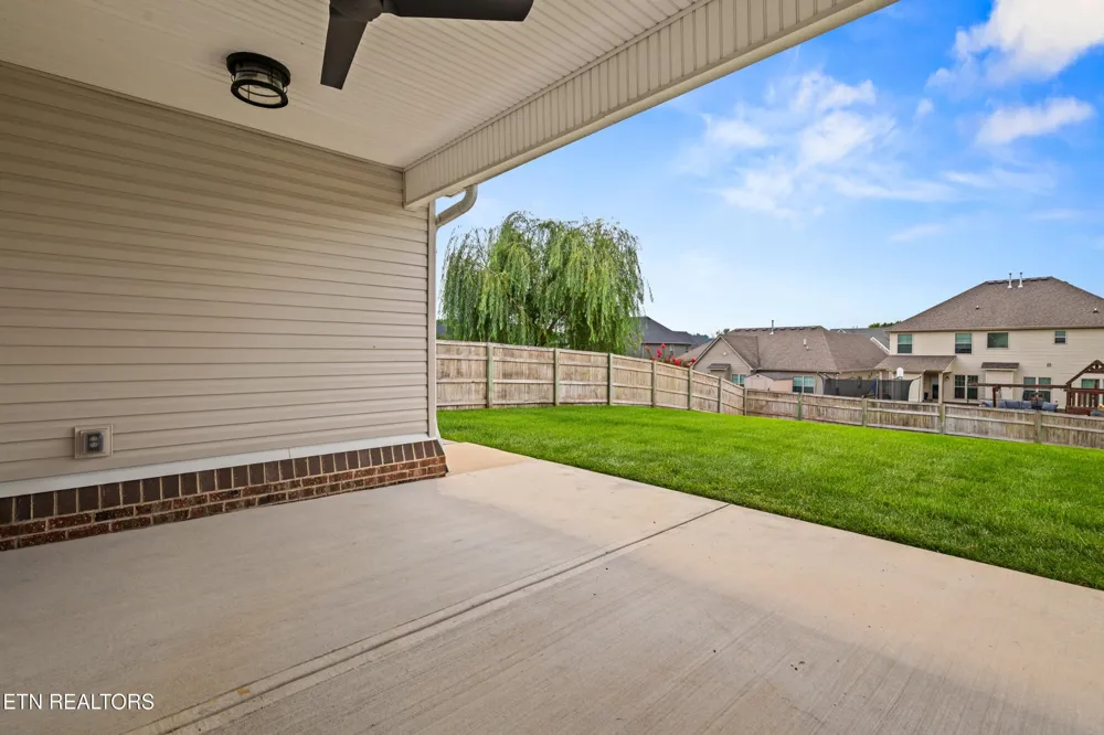 2529 Timber Highlands Lane Knoxville, TN 37932