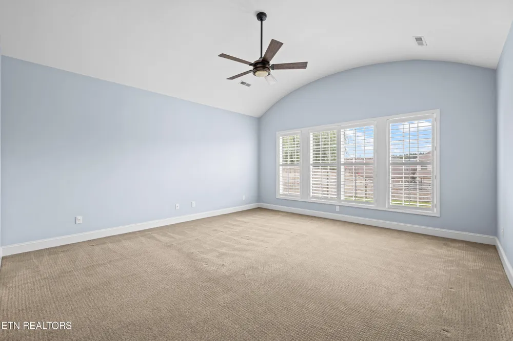2529 Timber Highlands Lane Knoxville, TN 37932
