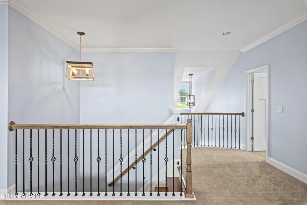 2529 Timber Highlands Lane Knoxville, TN 37932