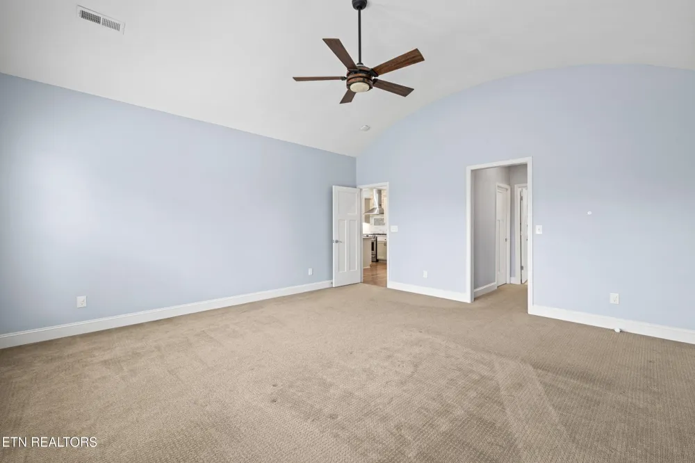 2529 Timber Highlands Lane Knoxville, TN 37932