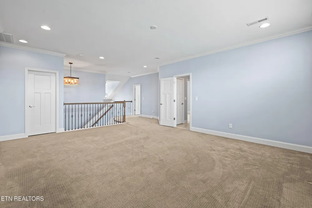 2529 Timber Highlands Lane Knoxville, TN 37932