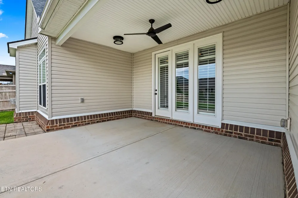 2529 Timber Highlands Lane Knoxville, TN 37932