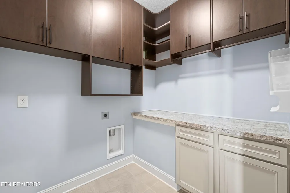 2529 Timber Highlands Lane Knoxville, TN 37932