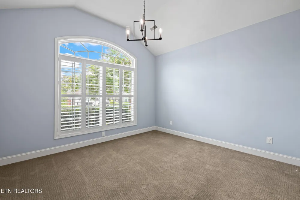 2529 Timber Highlands Lane Knoxville, TN 37932