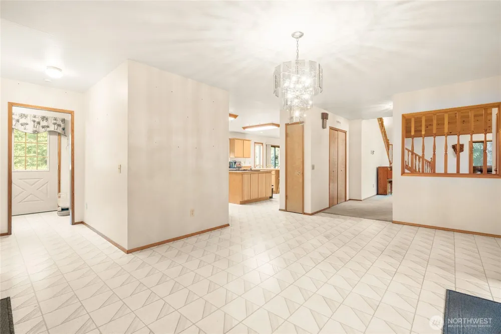 14 Overview Lane Elma, WA 98541