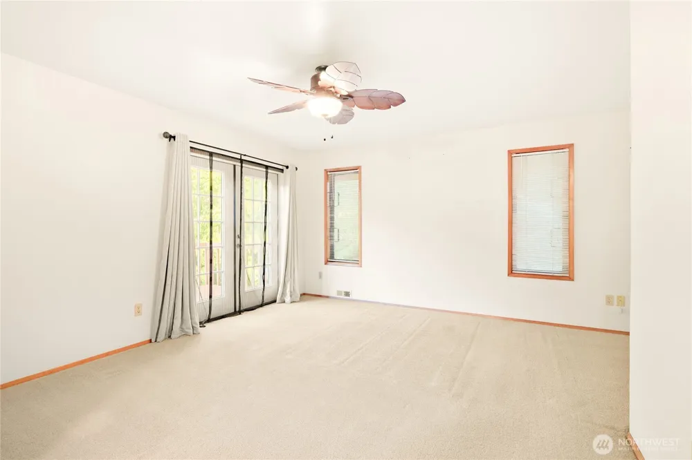 14 Overview Lane Elma, WA 98541