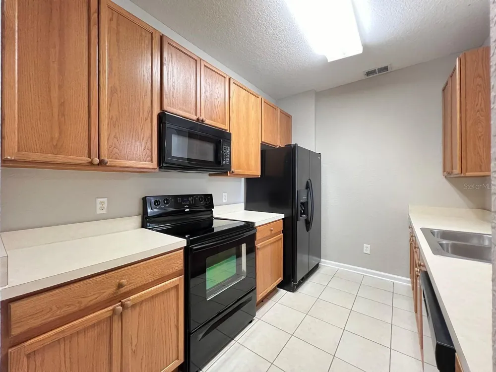 2484 SAN TECLA STREET #204 Orlando, FL 32835