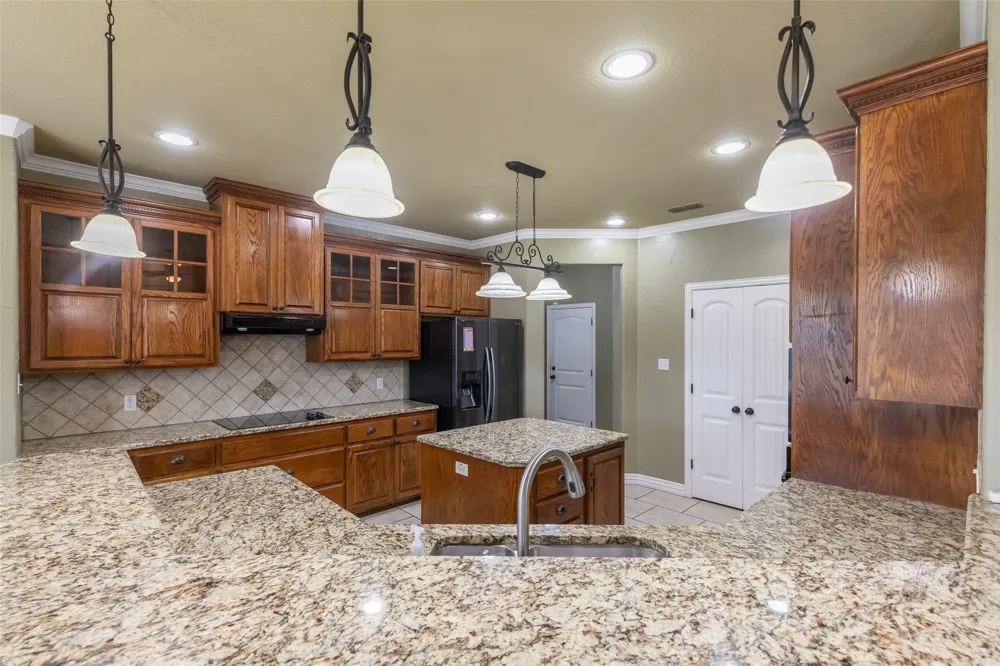 173 Divide Avenue Tuscola, TX 79562