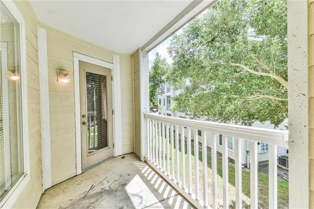 529 Southwest Parkway Parkway #203 College Station, TX 77840