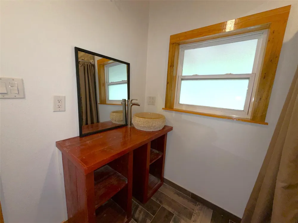 294 Canadian Drive Trinity, TX 75862