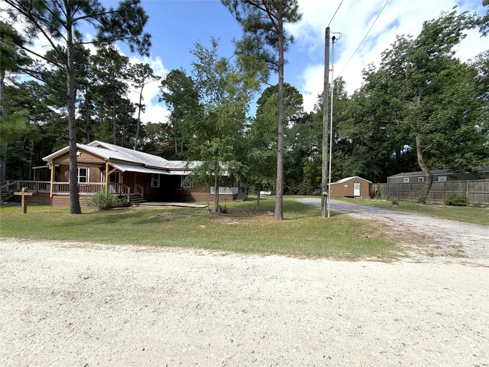 294 Canadian Drive Trinity, TX 75862