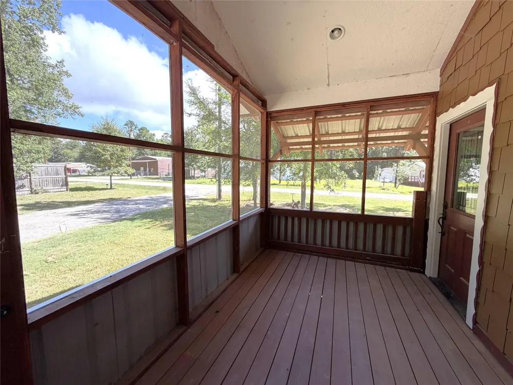 294 Canadian Drive Trinity, TX 75862