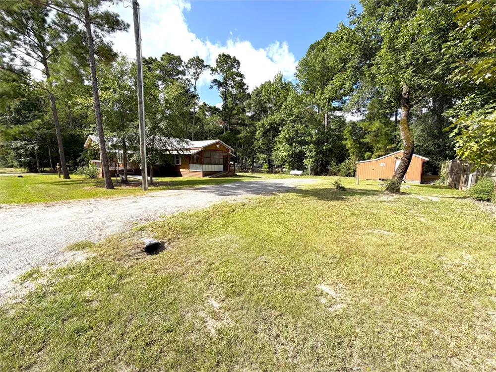 294 Canadian Drive Trinity, TX 75862