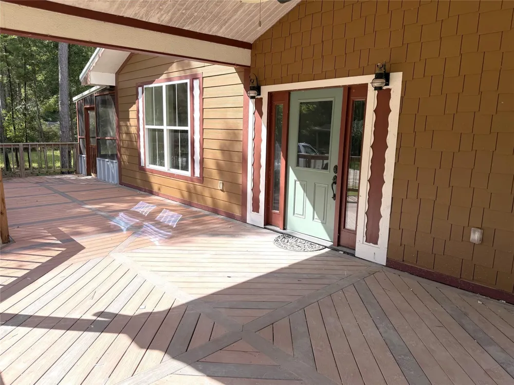 294 Canadian Drive Trinity, TX 75862