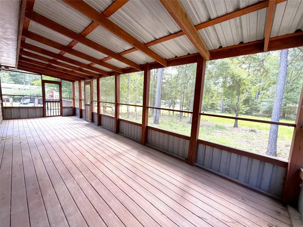 294 Canadian Drive Trinity, TX 75862