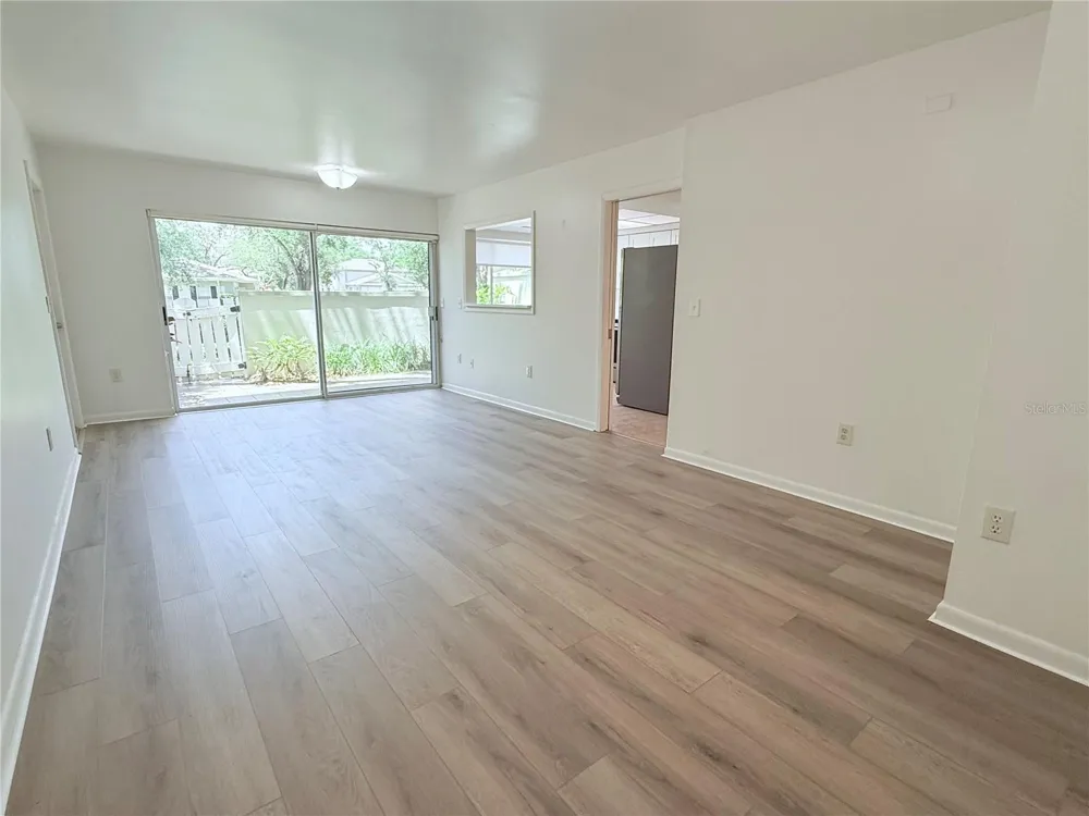 6206 DEWDROP WAY Temple Terrace, FL 33617