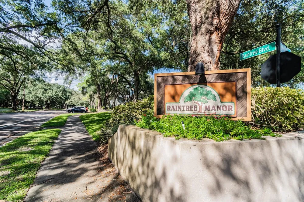 6206 DEWDROP WAY Temple Terrace, FL 33617