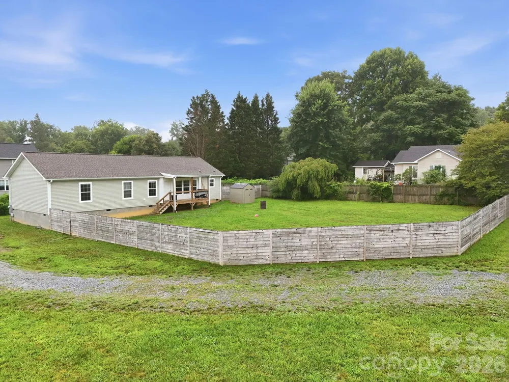 417 Glover Street Hendersonville, NC 28792