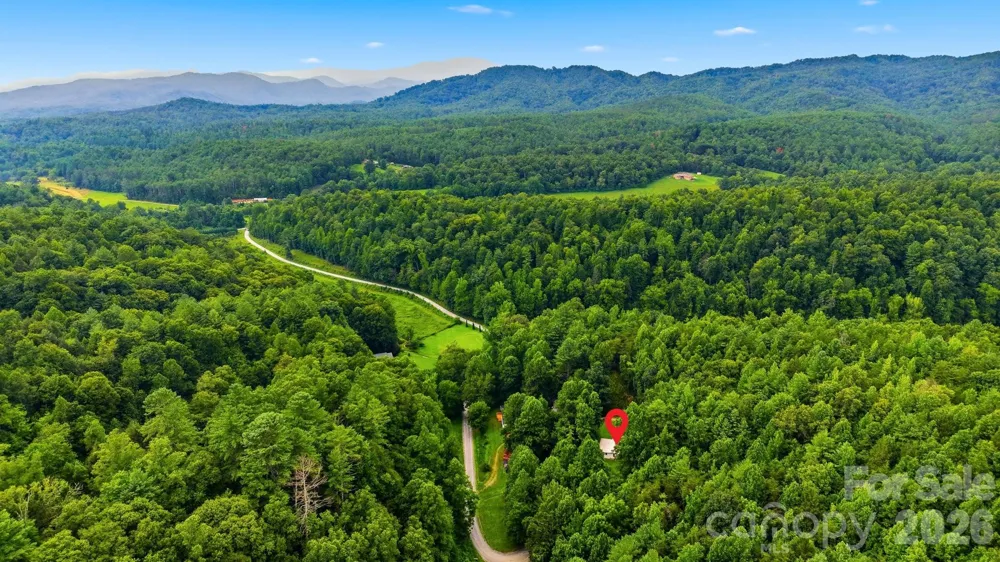 3131 Shallow Creek Road Lenoir, NC 28645