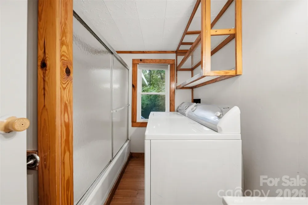 3131 Shallow Creek Road Lenoir, NC 28645