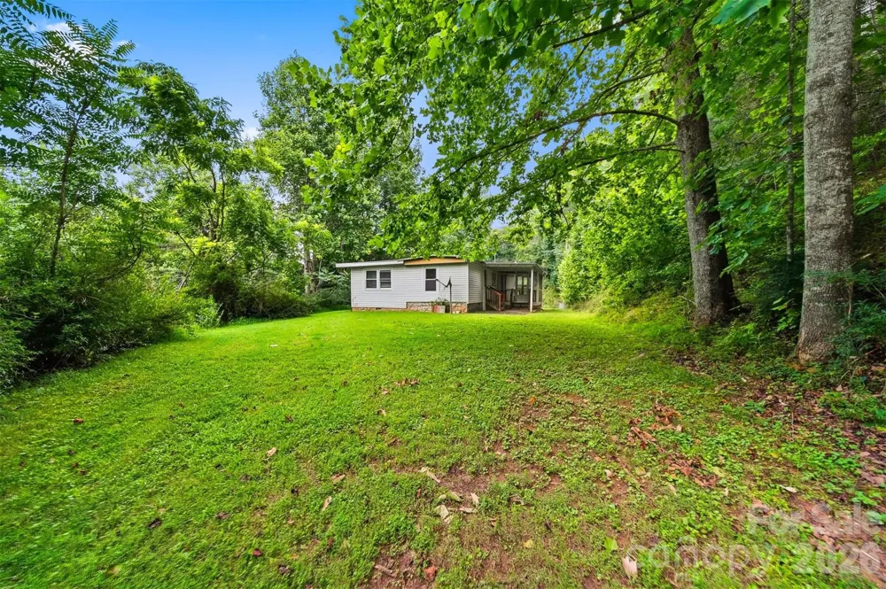 3131 Shallow Creek Road Lenoir, NC 28645