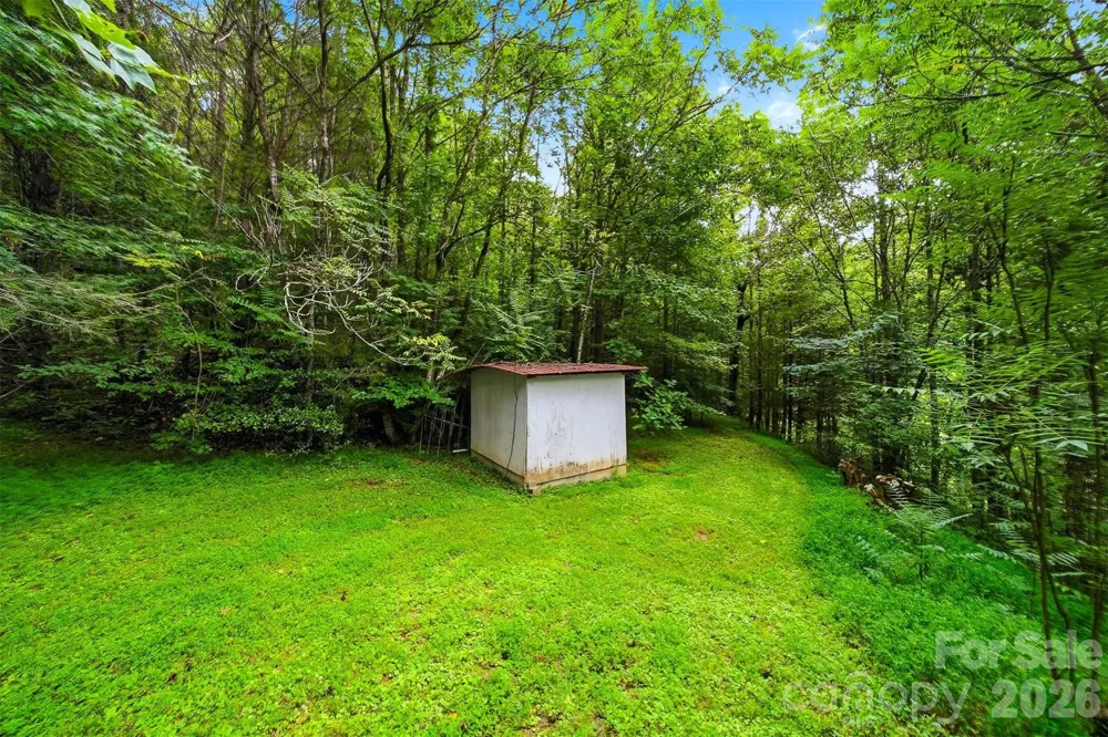 3131 Shallow Creek Road Lenoir, NC 28645