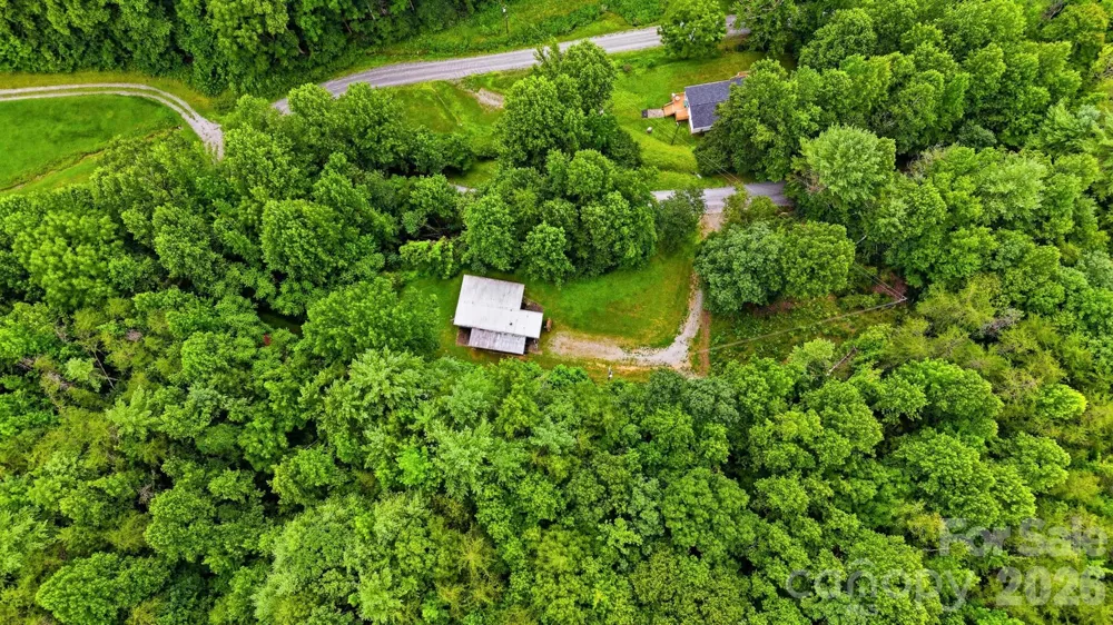 3131 Shallow Creek Road Lenoir, NC 28645