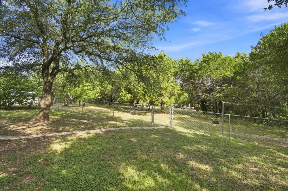 125 Deer Shadow Circle Whitney, TX 76692