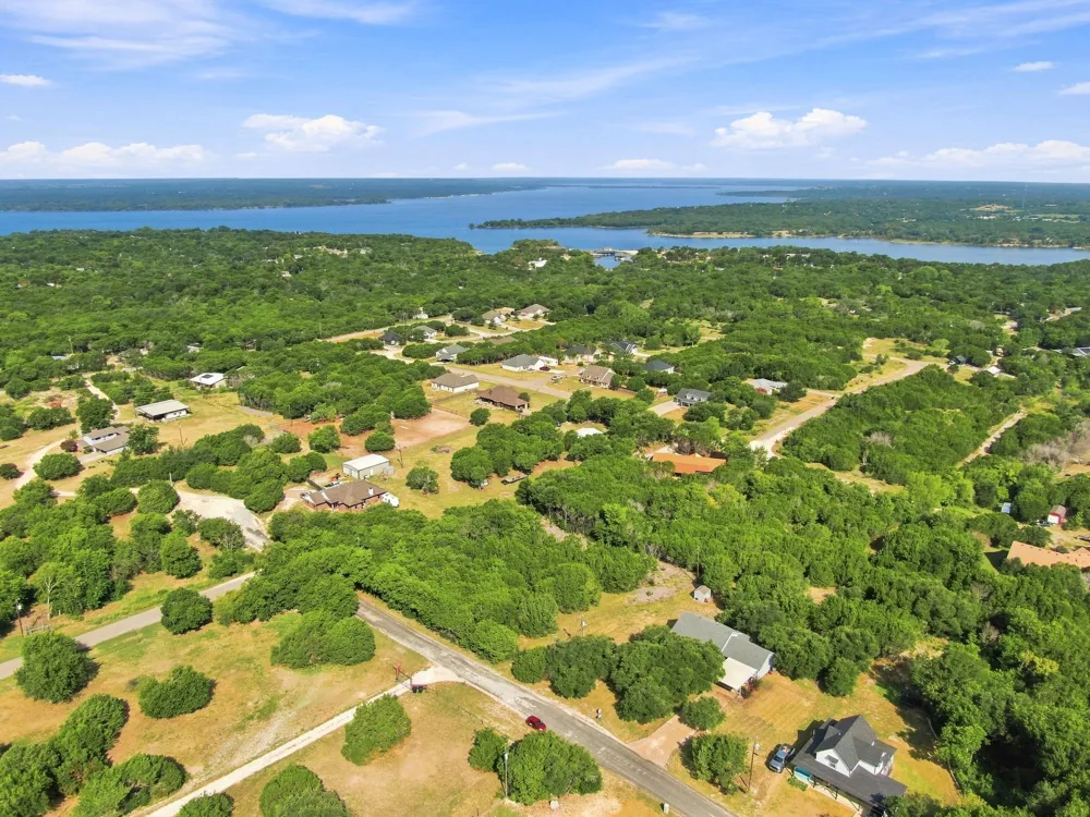 125 Deer Shadow Circle Whitney, TX 76692