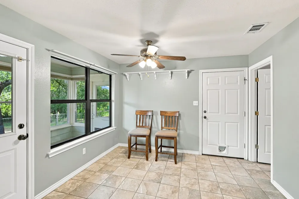 125 Deer Shadow Circle Whitney, TX 76692