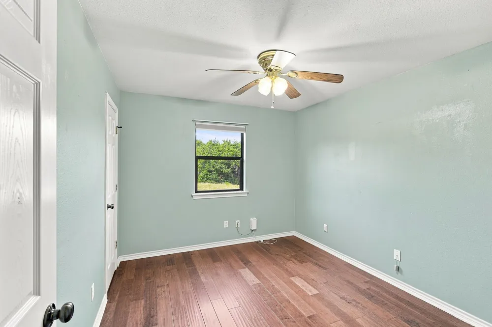 125 Deer Shadow Circle Whitney, TX 76692