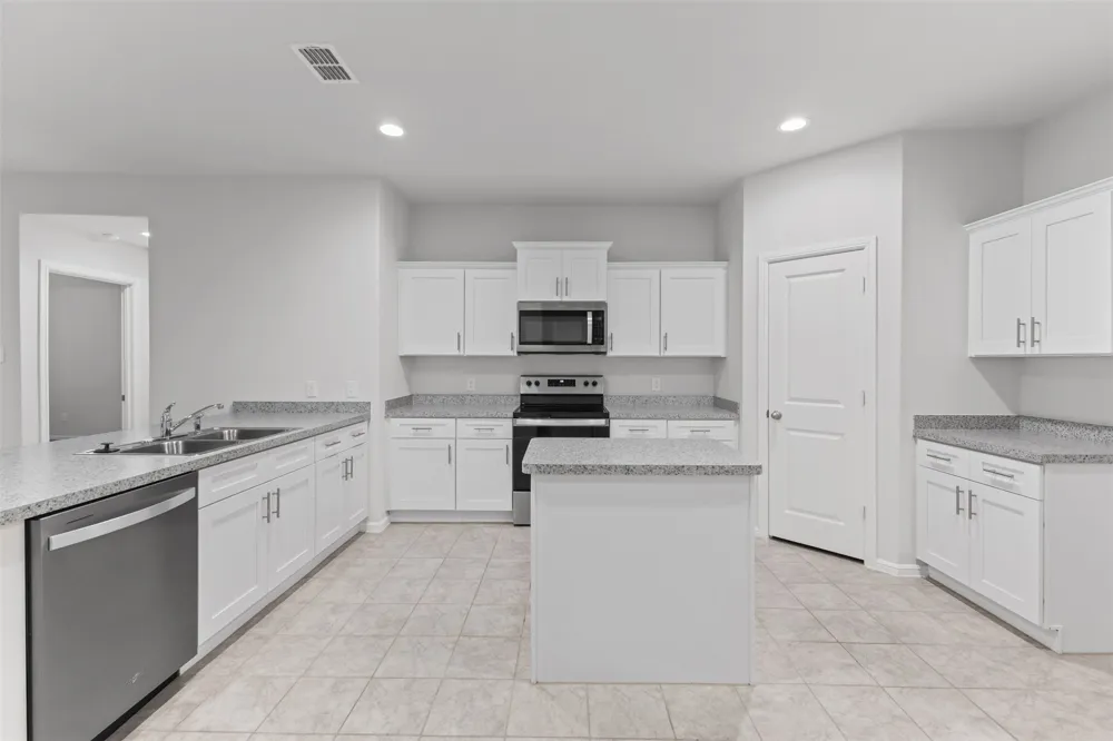 161 Anderson Mill Street Azle, TX 76020