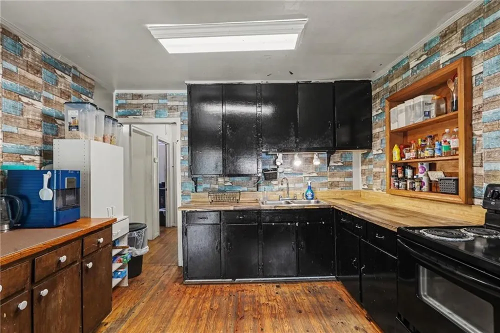 127 White Street Tallapoosa, GA 30176