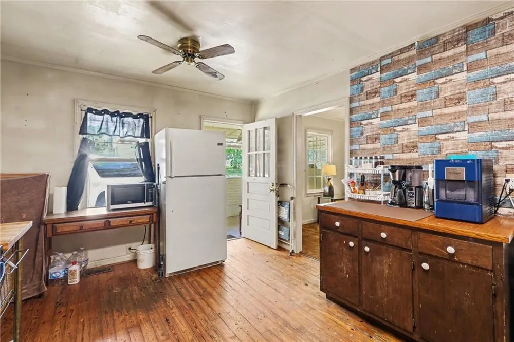 127 White Street Tallapoosa, GA 30176
