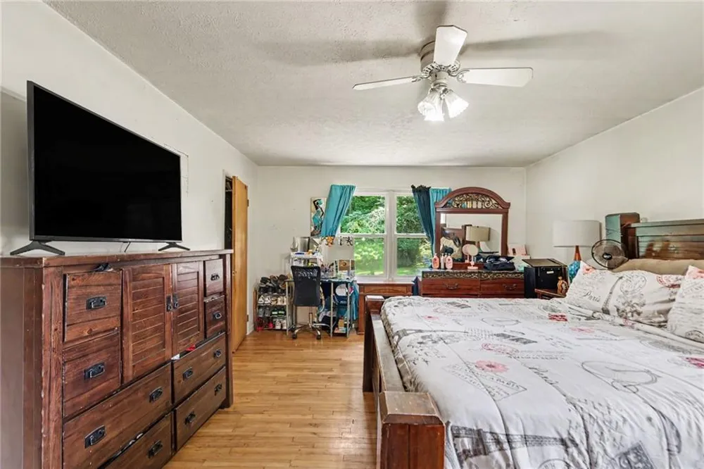 127 White Street Tallapoosa, GA 30176