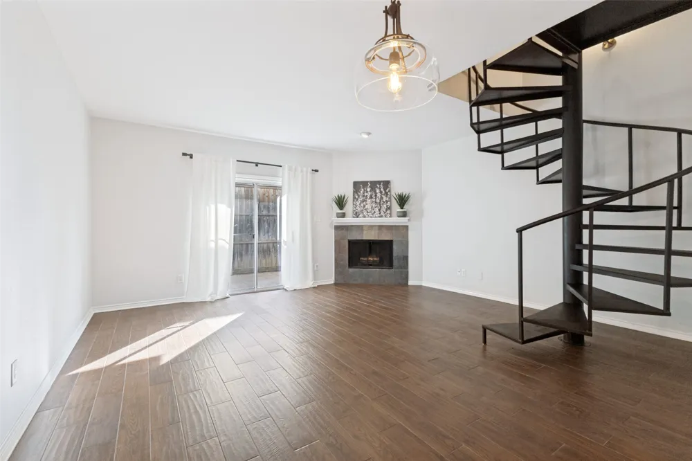 5701 Gaston Avenue #4 Dallas, TX 75214
